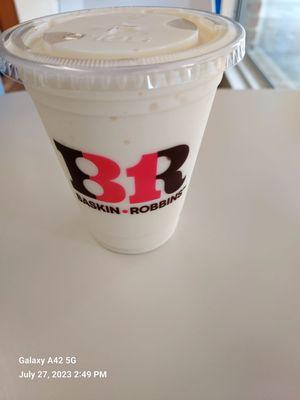 Vanilla Ice Cream Yogurt Shake