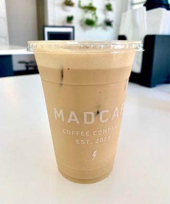 Iced vanilla latte