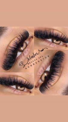 Volume lashes