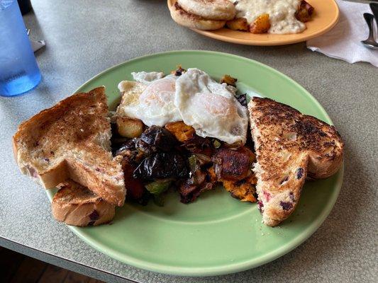 Veggie Hash with cranberry toast