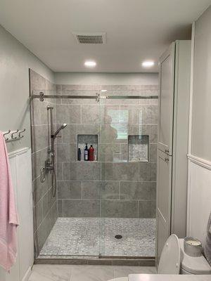 Custom Frameless Showers