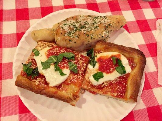 Grandma Slices and Garlic Knot