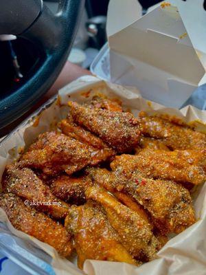 15 piece wing- 1/2 honey hot lemon pepper and 1/2 honey gold lemon pepper