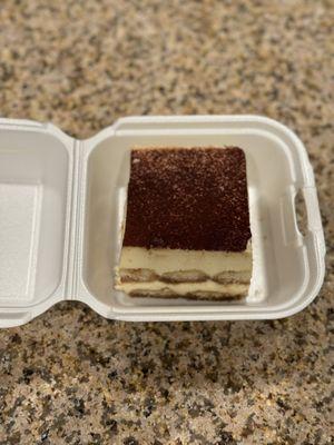 Tiramisu Cake