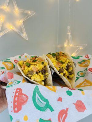 Breakfast tacos- follow me on ig- @yelpelitegvl