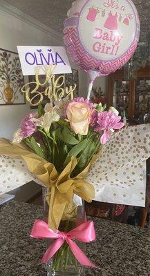 DIY flower vase (Flowers and ballon from Safeway)