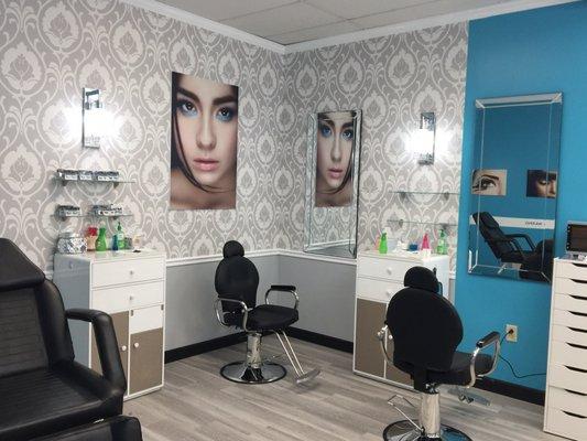 Em Lash Studio and Eyebrow Place