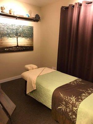 Massage Therapy space at Pacific West Chiropractic