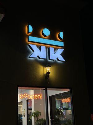 This is my go to local spot for boba. Krak boba please do more BOGO  .