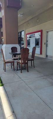 Outdoor seating bring your dog! Lol