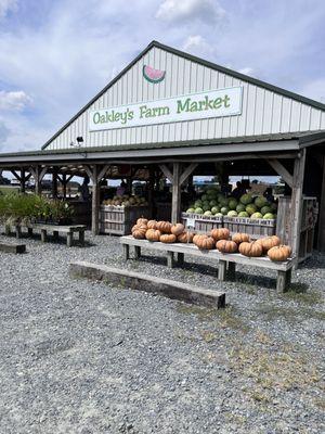 Oakley's Farm Market