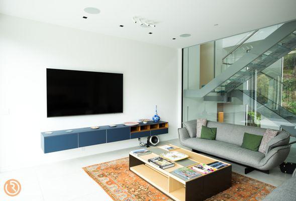 Speakers, TV mount, lighting by Regent5