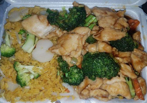 Chicken and broccoli with vegetable fried rice