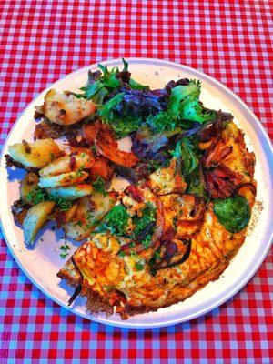 Spinach, Crispy Bacon, Red Onion and Goat Cheese Omelette