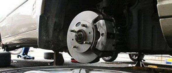 Whether you have standard brakes or brakes with ABS and / or traction control, our professionals can make sure your brakes are functioning.