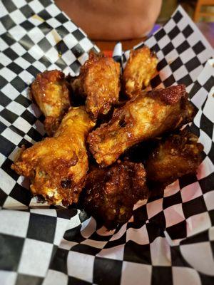 Soy garlic chicken wings (10)