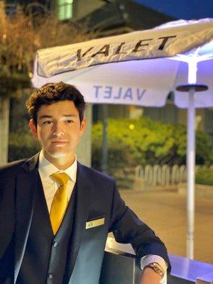 Wespark Express delivers the luxury of valet parking services to all events and establishments in the Bay Area.