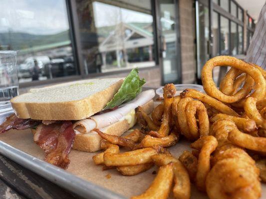 Turkey club and curly fries 4.5/5