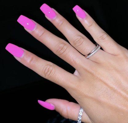 Glamour's Nails