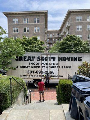 Great Scott Moving