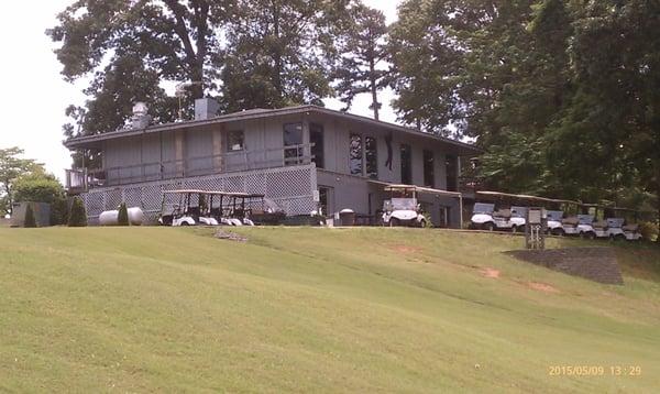 View of the rear of the clubhouse from the 1st tee.