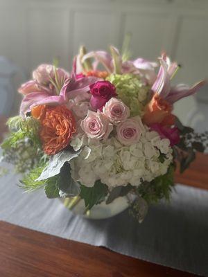 Perfect floral arrangement for a memorial service. $200 Amazing scent too. On time.