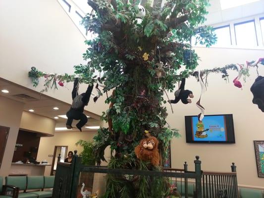 Huge tree with lots of stuffed animals in the lobby.  My son loved it.