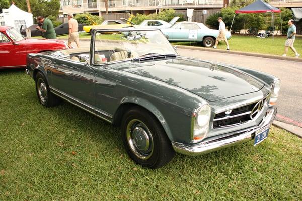 A full paint and body restoration done by Royalty Paint & Body. This car was entered into Wooden Keels and Classic Wheels car show.