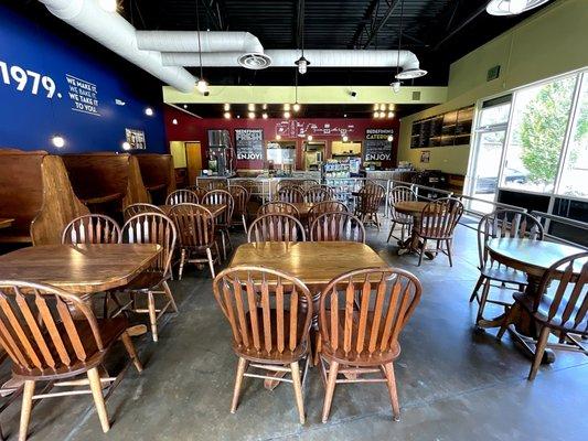 Dining Area and Counter