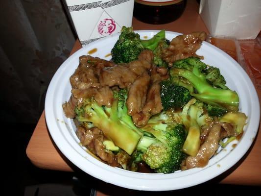 Pint size serving of beef and broccoli.