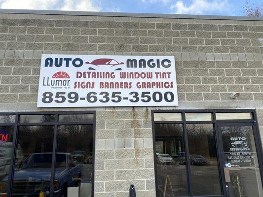 Auto Magic Building