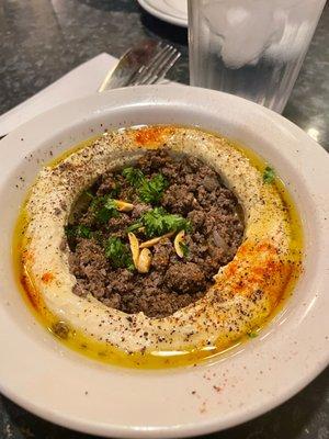 Hummus With Meat