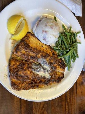 Rainbow trout with string beans and garlic mashed potatoes.  Pretty good.