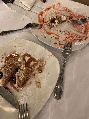 Tiramisu & cannolis