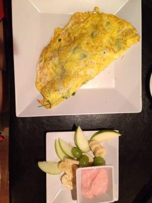 Avocado, cilantro, and jalapeño omlet