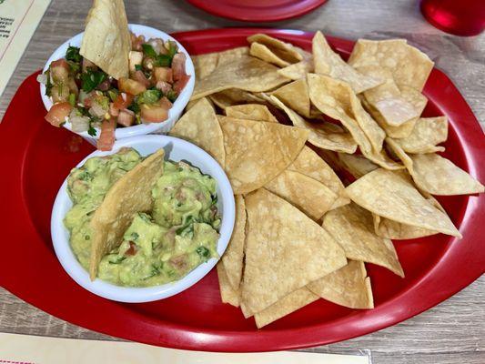 Guacamole Chips and Salsa