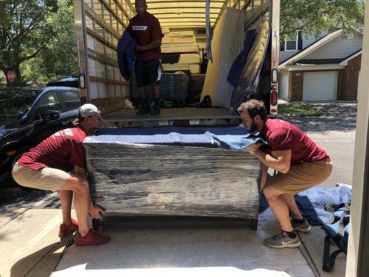 10 BEST CHAPEL HILL NC MOVERS + CHAPEL HILL NC MOVING COMPANIES + LONG DISTANCE MOVERS + PACKING PACKERS CHAPEL HILL NC LOCAL MOVERS