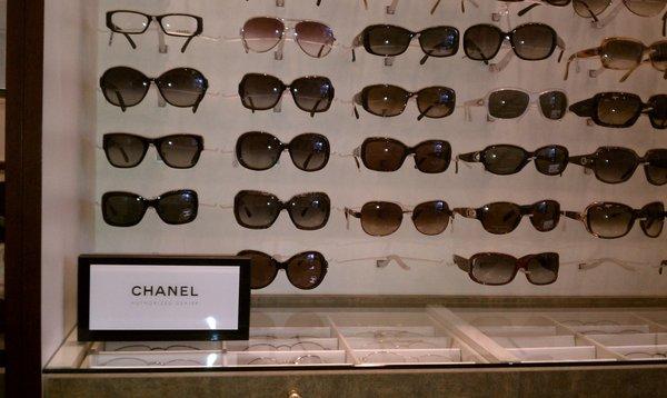 We carry most major name brands such as Chanel, Bvlgary, Tom Fords, Tiffany, Gucci, Valentino, D & G etc..