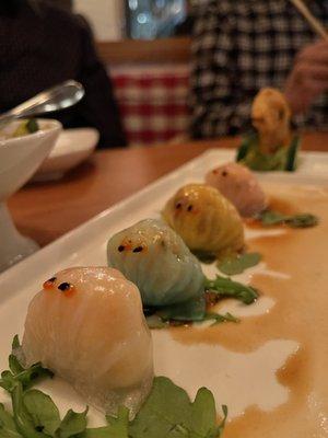 ' Pac - Man ' Shrimp Dumplings