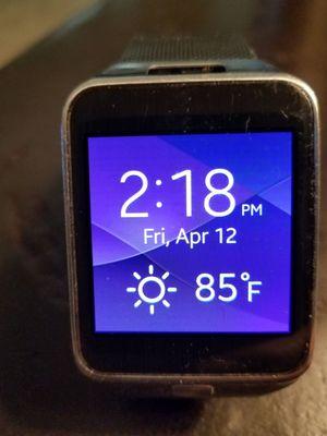 This is my Samsung Gear 2 smartwatch that was repaired by Soo's Jewlery.