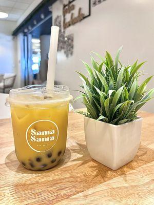 Sampaguita Milk Tea with Mango & Boba 10/10