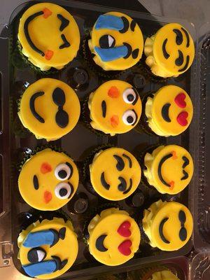 Emoji cupcakes