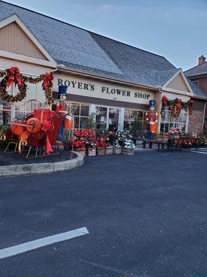 Royer's Flowers