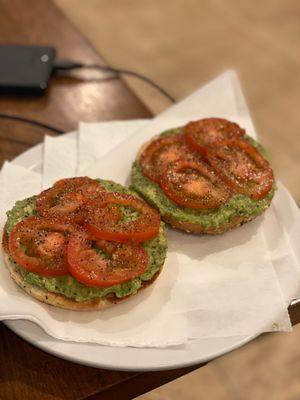 Avocado Bagel