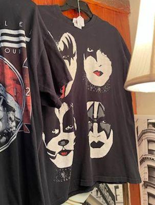 Kiss T-shirts