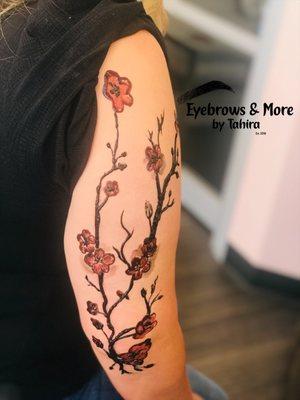 Henna Tattoo
Services : Threading, Henna Tattoo, Henna Tinting, Makeup
For Appointment / Event Booking please contact : 714-713-5266