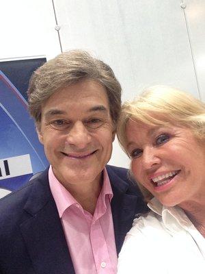 CZ and Dr. Oz, Dr. Oz loves to do selfies!