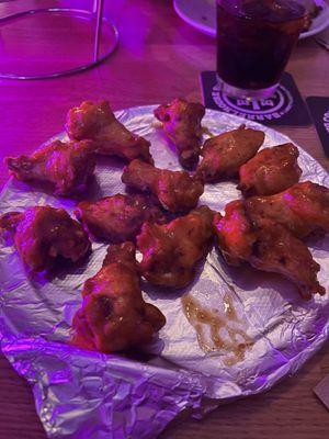 Mango habanero - sauce was good and spicy but wings were soggy and not well cooked