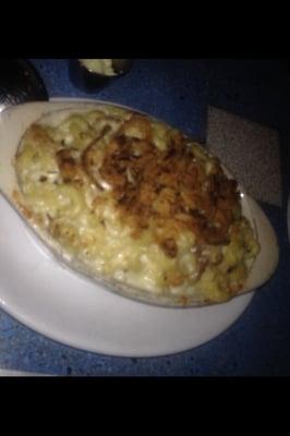 Mac & cheese with truffle oil & duck confit