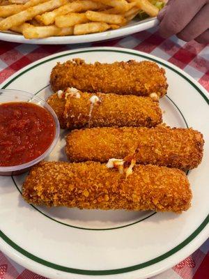 Mozzarella Sticks